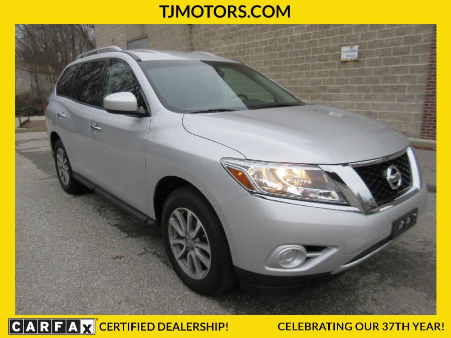 2016 Nissan Pathfinder 4WD 4dr S, available for sale in New London, Connecticut | TJ Motors. New London, Connecticut