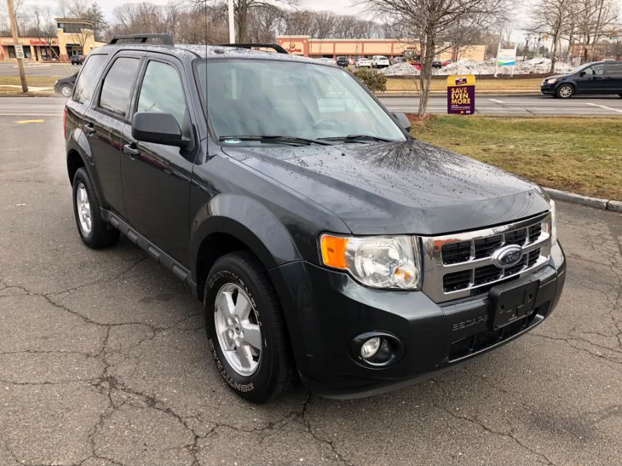 2009 Ford Escape 4WD 4dr V6 Auto XLT, available for sale in Hartford , Connecticut | Ledyard Auto Sale LLC. Hartford , Connecticut