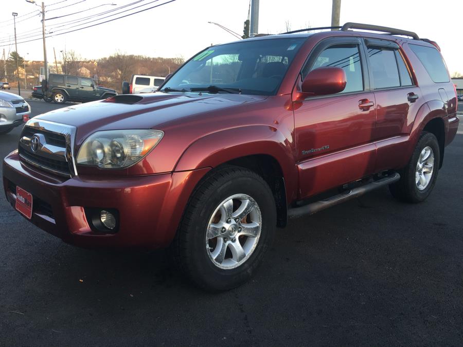 2007 Toyota 4Runner 4WD 4dr V6 SR5, available for sale in West Hartford, Connecticut | AutoMax. West Hartford, Connecticut
