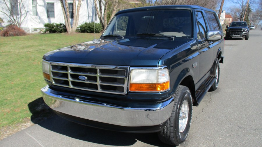 1995 Ford Bronco 105" WB XLT, available for sale in Bronx, New York | TNT Auto Sales USA inc. Bronx, New York