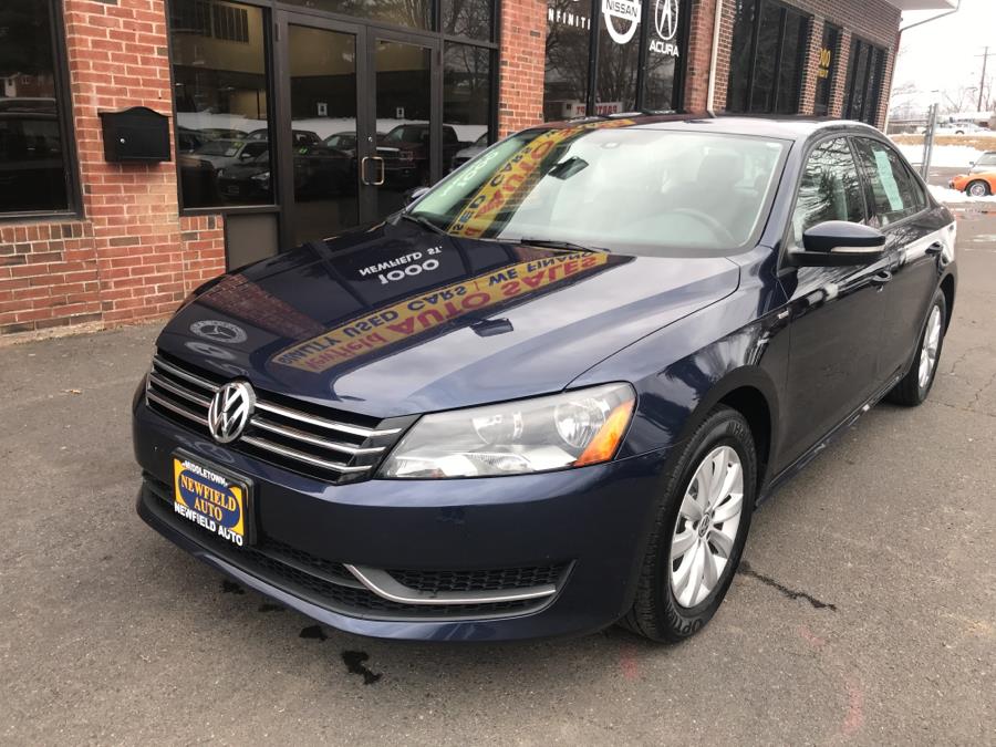 2014 Volkswagen Passat 4dr Sdn 2.5L Auto S w/Nav PZEV *Ltd Avail*, available for sale in Middletown, Connecticut | Newfield Auto Sales. Middletown, Connecticut