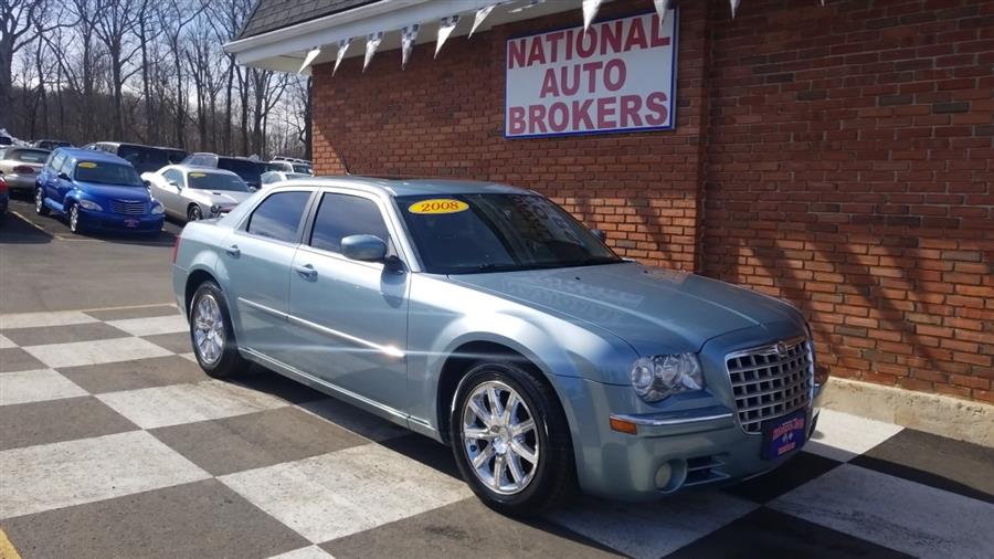 2008 Chrysler 300 4dr Sdn 300 Limited, available for sale in Waterbury, Connecticut | National Auto Brokers, Inc.. Waterbury, Connecticut