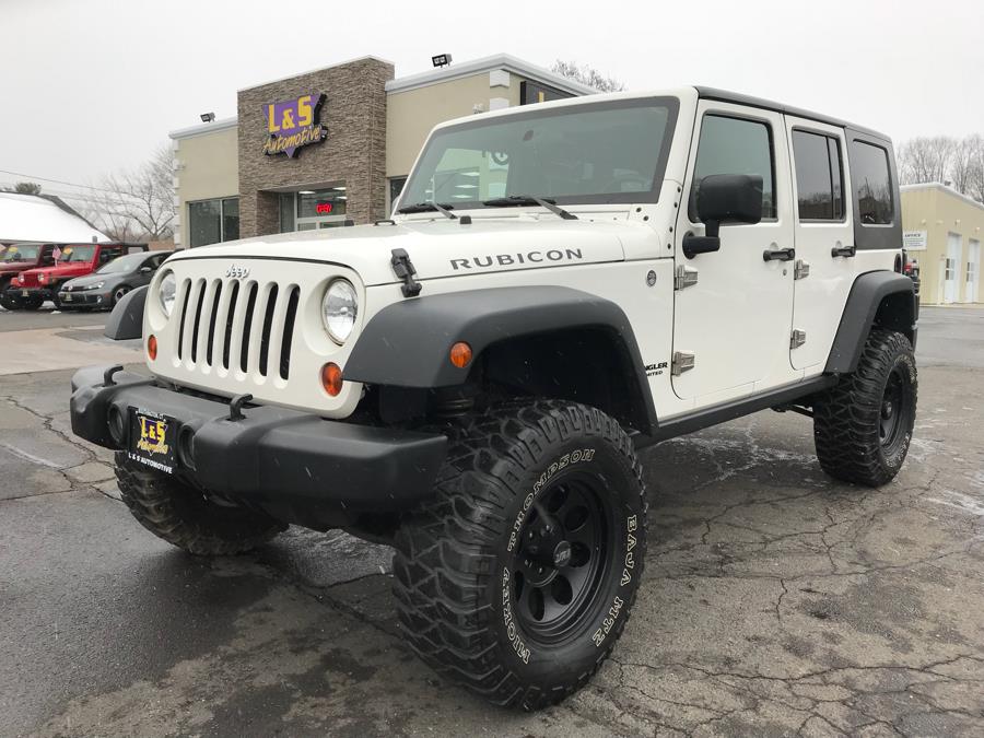 2009 Jeep Wrangler Unlimited 4WD 4dr Rubicon, available for sale in Plantsville, Connecticut | L&S Automotive LLC. Plantsville, Connecticut