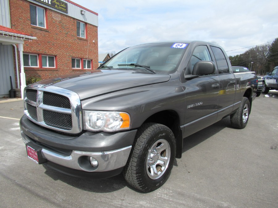 2004 Dodge Ram 1500 4dr Quad Cab 140.5" WB 4WD SLT, available for sale in South Windsor, Connecticut | Mike And Tony Auto Sales, Inc. South Windsor, Connecticut