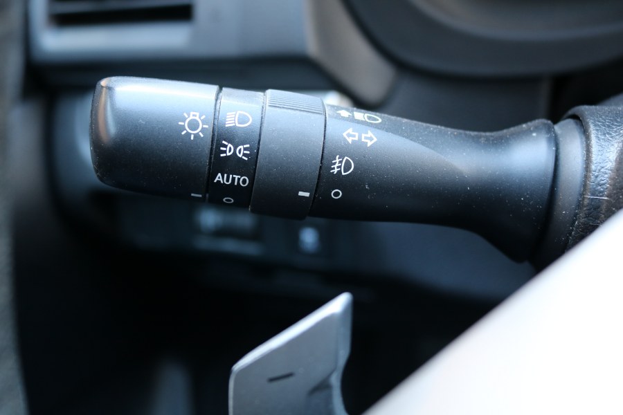 Used Subaru XV Crosstrek 5dr Auto 2.0i Limited 2014 | Dealmax Motors LLC. Bristol, Connecticut Used Subaru XV Crosstrek 5dr Auto 2.0i Limited 2014 | Dealmax Motors LLC. Bristol, Connecticut