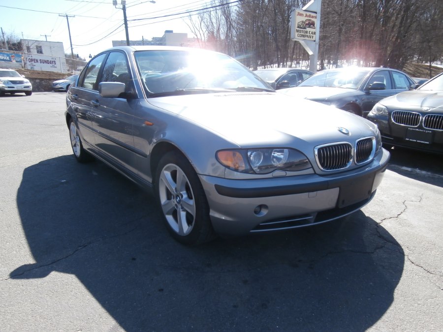 2004 BMW 3 Series 330xi 4dr Sdn AWD, available for sale in Waterbury, Connecticut | Jim Juliani Motors. Waterbury, Connecticut