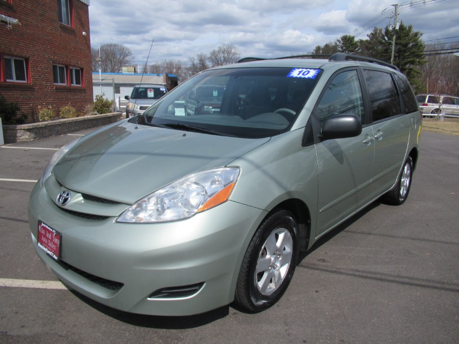 2010 Toyota Sienna 5dr 7-Pass Van LE FWD, available for sale in South Windsor, Connecticut | Mike And Tony Auto Sales, Inc. South Windsor, Connecticut