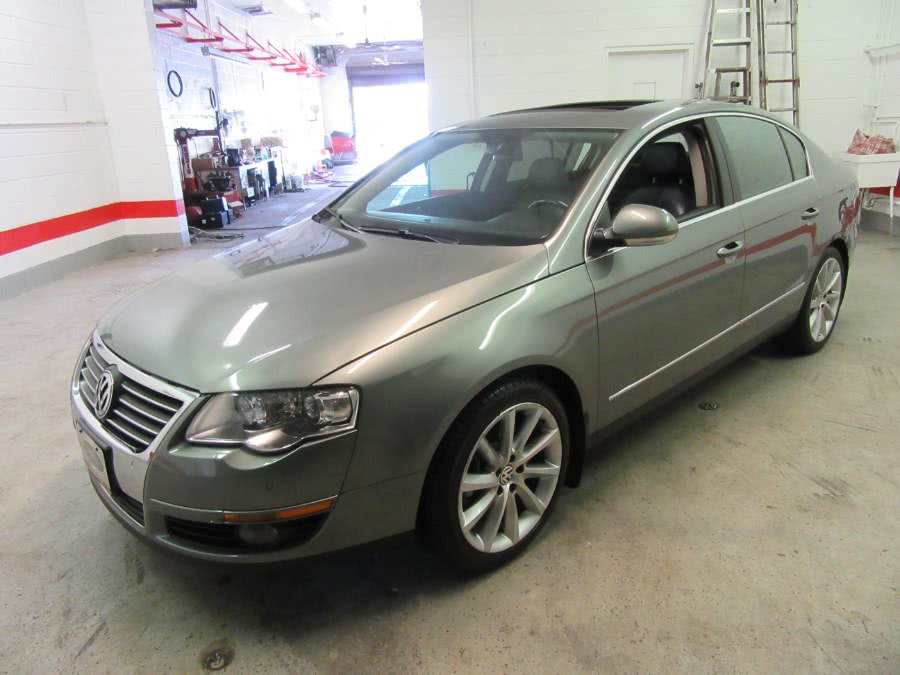 2008 Volkswagen Passat Sedan 4dr Auto VR6 4Motion, available for sale in Little Ferry, New Jersey | Victoria Preowned Autos Inc. Little Ferry, New Jersey
