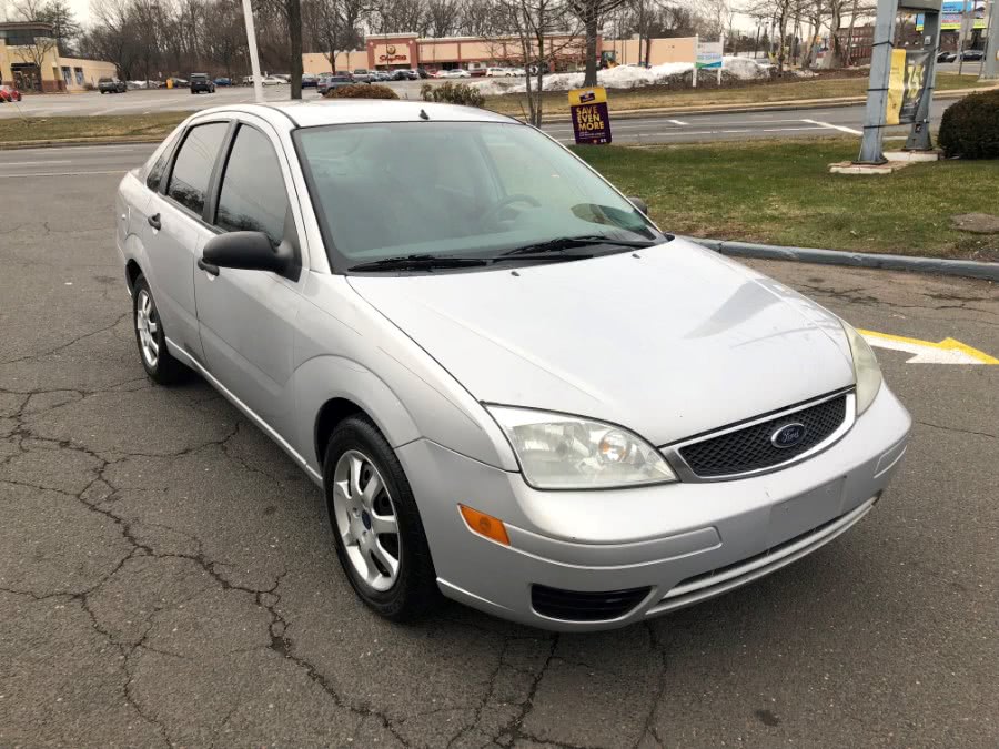 2005 Ford Focus 4dr Sdn ZX4 S, available for sale in Hartford , Connecticut | Ledyard Auto Sale LLC. Hartford , Connecticut
