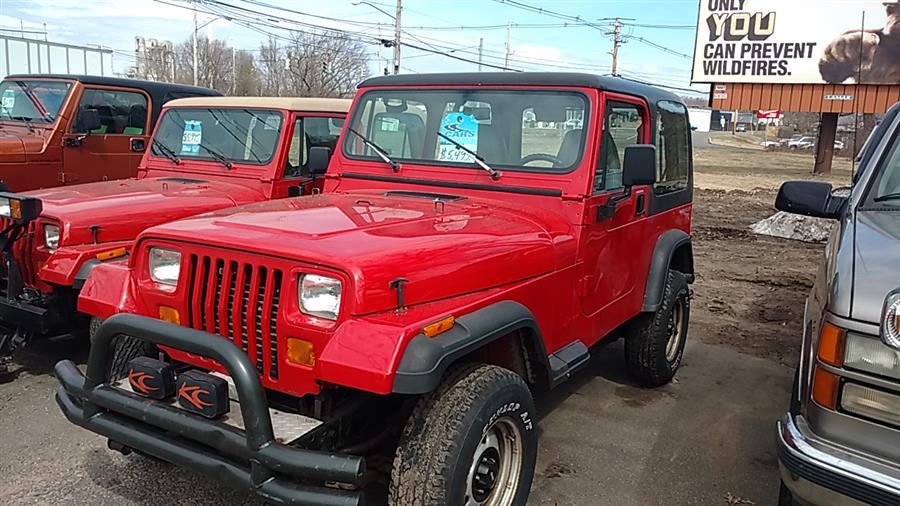 1995 Jeep Wrangler 2dr S, available for sale in Wallingford, Connecticut | Vertucci Automotive Inc. Wallingford, Connecticut