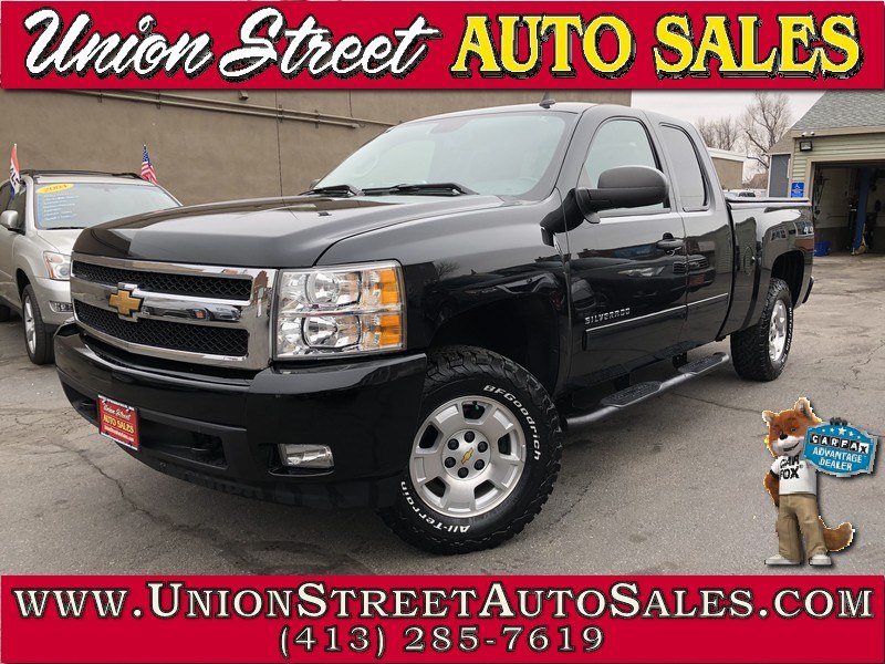 2012 Chevrolet Silverado 1500 4WD Ext Cab 143.5" LT, available for sale in West Springfield, Massachusetts | Union Street Auto Sales. West Springfield, Massachusetts
