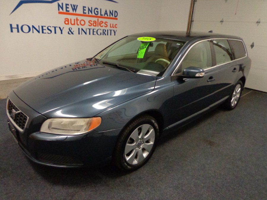 2008 Volvo V70 4dr Wgn w/Snrf, available for sale in Plainville, Connecticut | New England Auto Sales LLC. Plainville, Connecticut