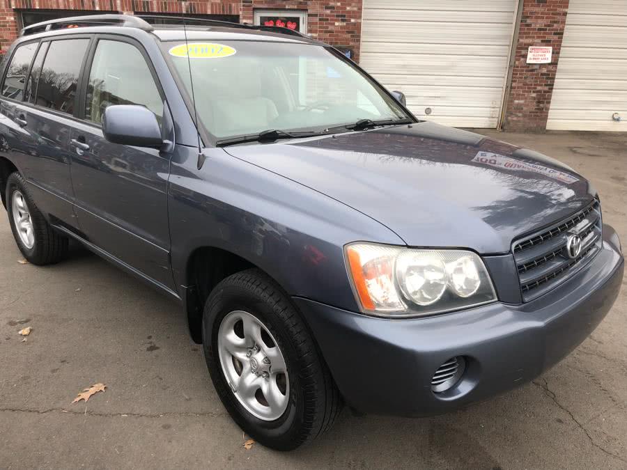 Used Toyota Highlander 4dr 4-Cyl 4WD (Natl) 2002 | Central Auto Sales & Service. New Britain, Connecticut