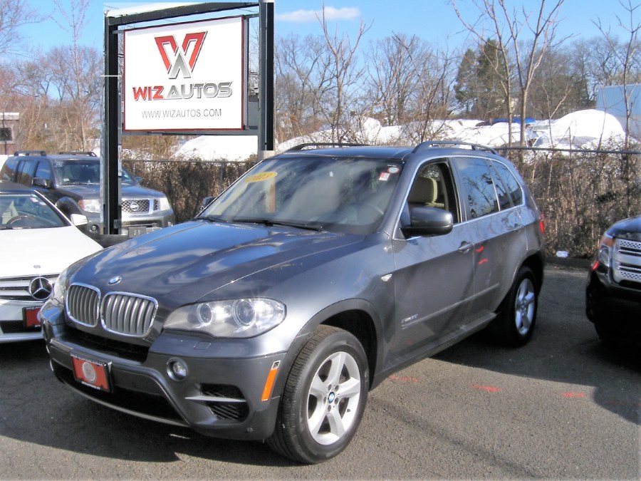 2013 BMW X5 AWD 4dr xDrive50i, available for sale in Stratford, Connecticut | Wiz Leasing Inc. Stratford, Connecticut