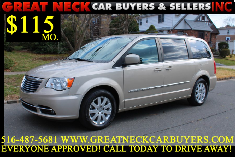 2014 Chrysler Town & Country 4dr Wgn Touring, available for sale in Great Neck, New York | Great Neck Car Buyers & Sellers. Great Neck, New York