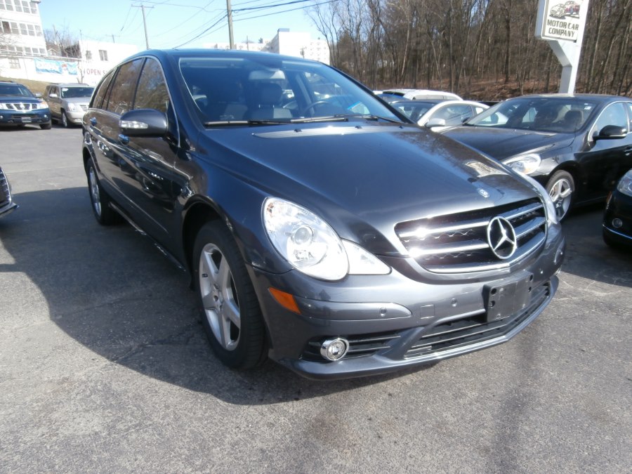 2010 Mercedes-Benz R-Class 4MATIC 4dr R350, available for sale in Waterbury, Connecticut | Jim Juliani Motors. Waterbury, Connecticut