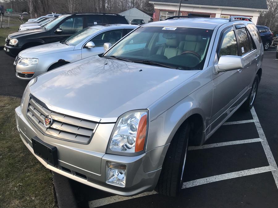 2004 Cadillac SRX 4dr V8 SUV, available for sale in Canton, Connecticut | Lava Motors. Canton, Connecticut