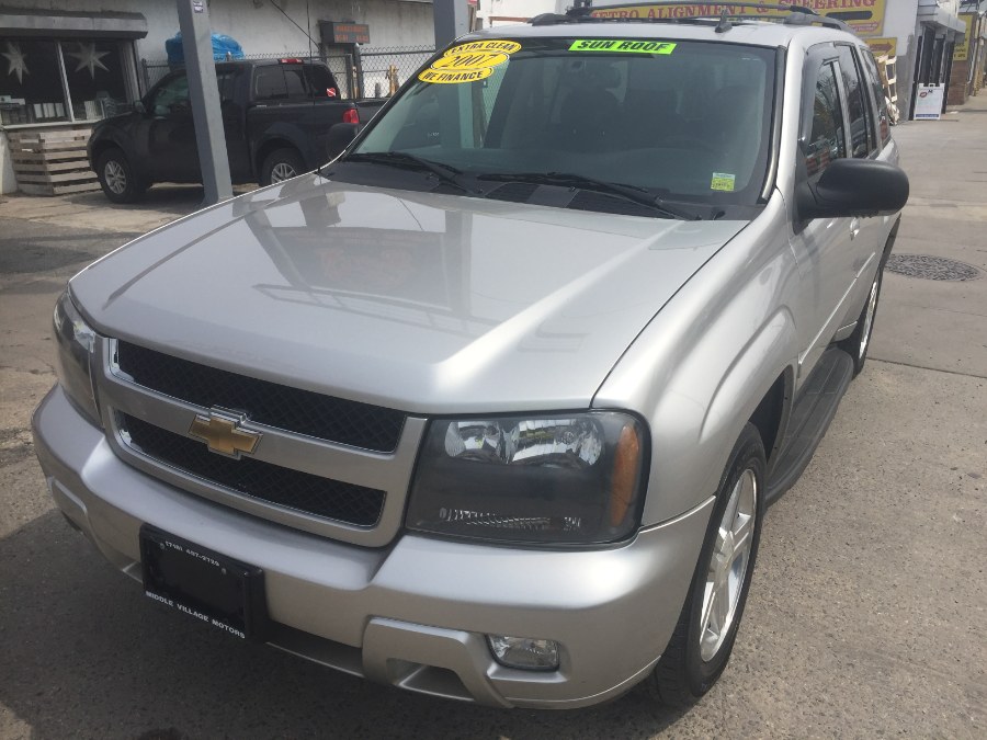 2007 Chevrolet TrailBlazer 4WD 4dr LS, available for sale in Middle Village, New York | Middle Village Motors . Middle Village, New York