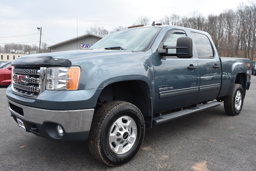 2011 GMC Sierra 2500HD 4WD Crew Cab 153.7" SLE, available for sale in Berlin, Connecticut | Tru Auto Mall. Berlin, Connecticut