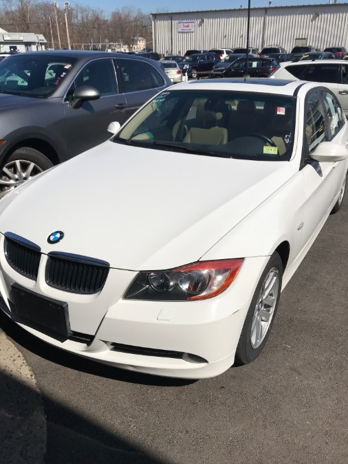 2007 BMW 3 Series 4dr Sdn 328i RWD, available for sale in Stratford, Connecticut | Wiz Leasing Inc. Stratford, Connecticut
