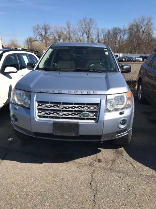 2008 Land Rover LR2 AWD 4dr HSE, available for sale in Stratford, Connecticut | Wiz Leasing Inc. Stratford, Connecticut