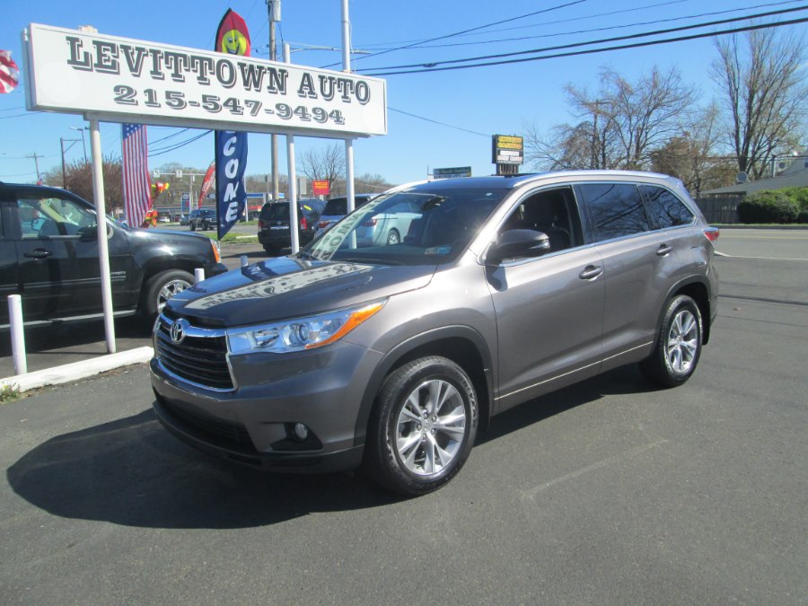 2014 Toyota Highlander AWD 4dr V6 XLE (Natl), available for sale in Levittown, Pennsylvania | Levittown Auto. Levittown, Pennsylvania
