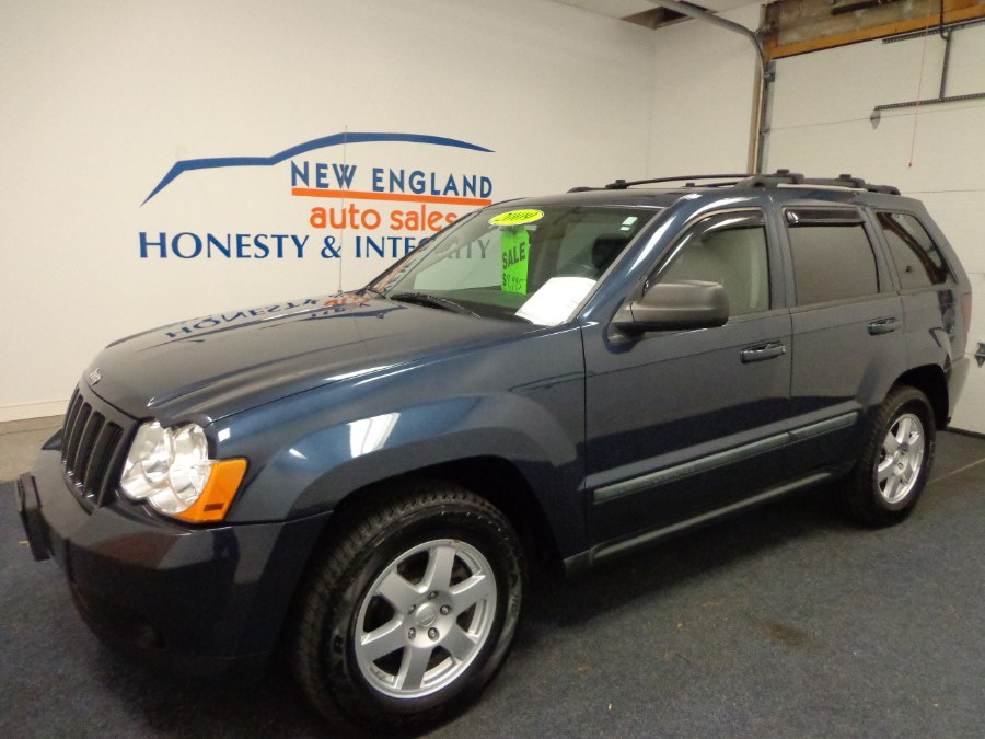 2009 Jeep Grand Cherokee 4WD 4dr Laredo, available for sale in Plainville, Connecticut | New England Auto Sales LLC. Plainville, Connecticut