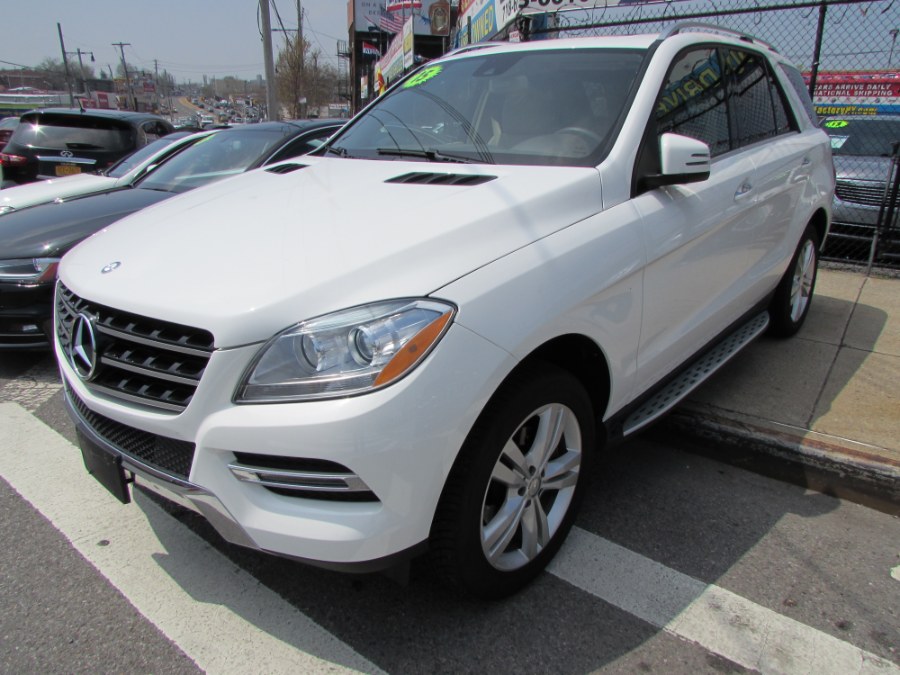 2015 Mercedes-Benz M-Class 4MATIC 4dr ML350, available for sale in Bronx, New York | Car Factory Expo Inc.. Bronx, New York