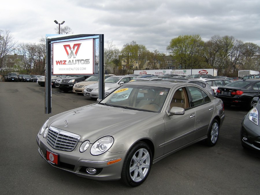 2008 Mercedes-Benz E-Class 4dr Sdn Luxury 3.5L 4MATIC, available for sale in Stratford, Connecticut | Wiz Leasing Inc. Stratford, Connecticut