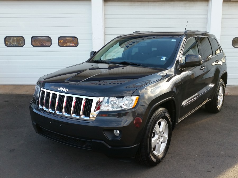 Used Jeep Grand Cherokee 4WD 4dr Laredo 2011 | Action Automotive. Berlin, Connecticut