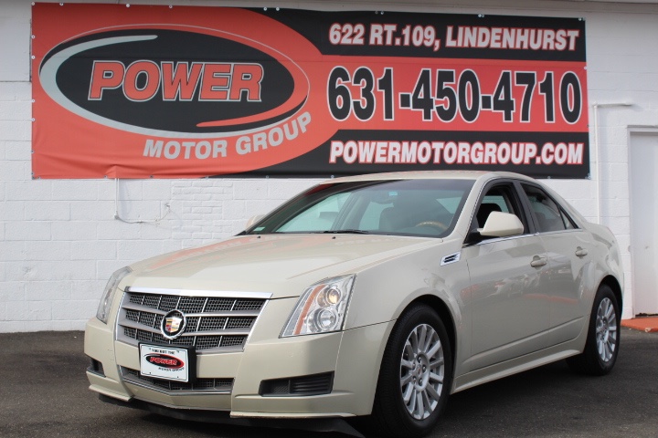 2010 Cadillac CTS Sedan 4dr Sdn 3.0L Luxury RWD, available for sale in Lindenhurst, New York | Power Motor Group. Lindenhurst, New York