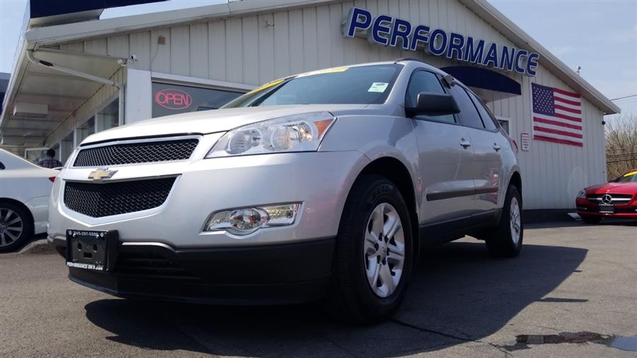 2011 Chevrolet Traverse AWD 4dr LS, available for sale in Wappingers Falls, New York | Performance Motor Cars. Wappingers Falls, New York