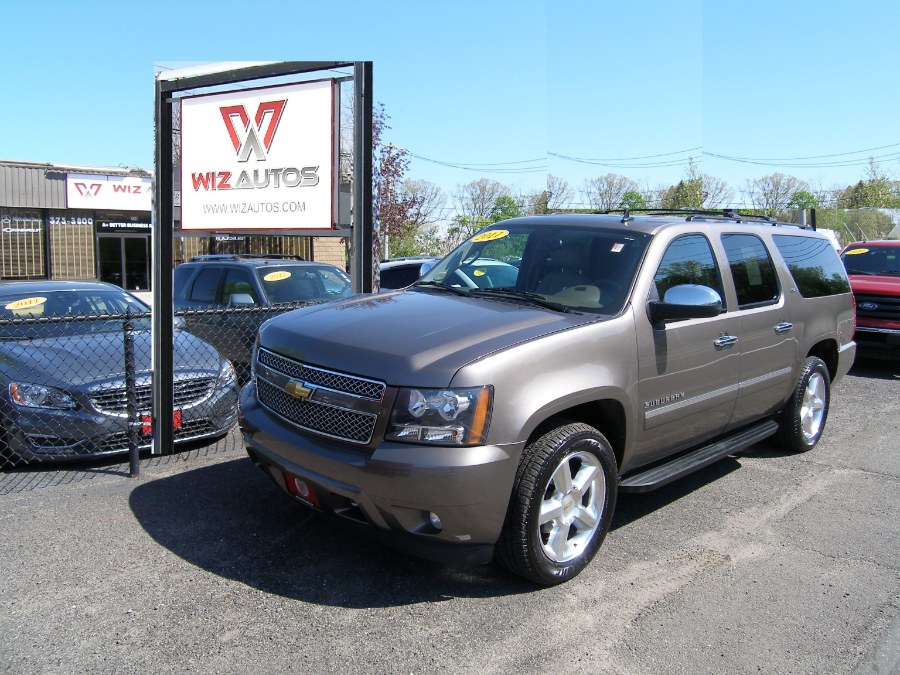 2011 Chevrolet Suburban 4WD 4dr 1500 LTZ, available for sale in Stratford, Connecticut | Wiz Leasing Inc. Stratford, Connecticut