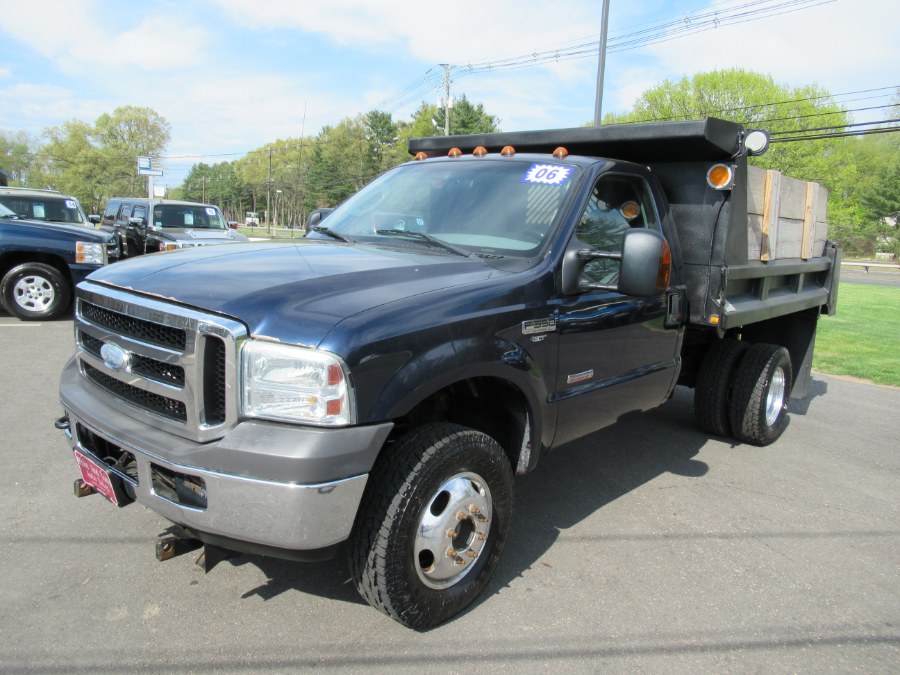 2006 Ford Super Duty F-350 DRW Reg Cab 141" WB 60" CA XL 4WD, available for sale in South Windsor, Connecticut | Mike And Tony Auto Sales, Inc. South Windsor, Connecticut