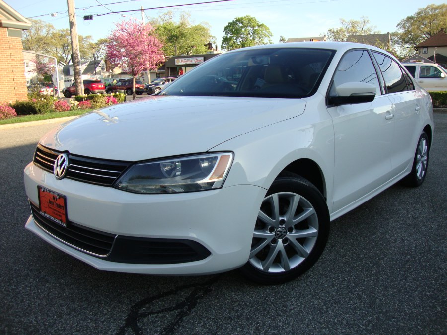2013 Volkswagen Jetta Sedan 4dr Auto SE w/Convenience/Sunroof PZEV *Ltd Avail*, available for sale in Valley Stream, New York | NY Auto Traders. Valley Stream, New York