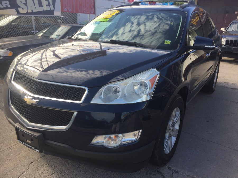 2009 Chevrolet Traverse AWD 4dr LT w/2LT, available for sale in Middle Village, New York | Middle Village Motors . Middle Village, New York