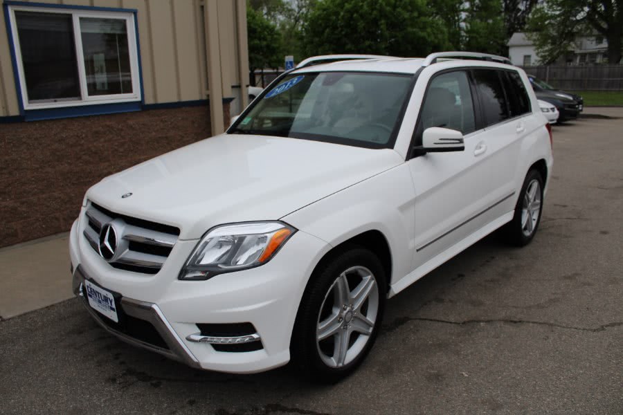 2013 Mercedes-Benz GLK-Class 4MATIC 4dr GLK 250 BlueTEC, available for sale in East Windsor, Connecticut | Century Auto And Truck. East Windsor, Connecticut