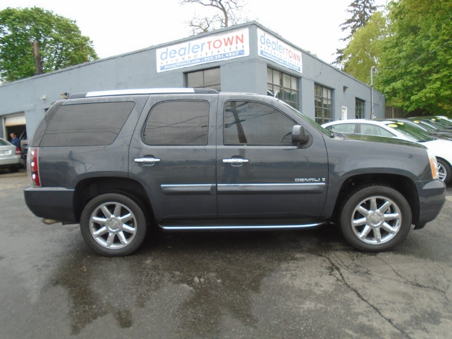 2008 GMC Yukon Denali AWD 4dr, available for sale in Milford, Connecticut | Dealertown Auto Wholesalers. Milford, Connecticut