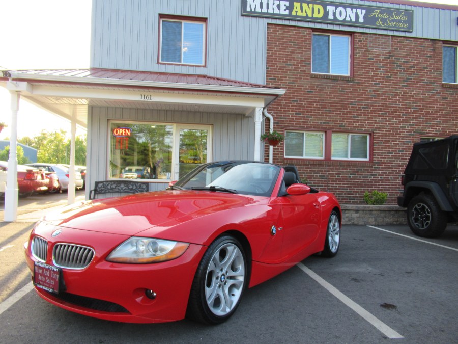 2004 BMW Z4 2dr Roadster 3.0i, available for sale in South Windsor, Connecticut | Mike And Tony Auto Sales, Inc. South Windsor, Connecticut