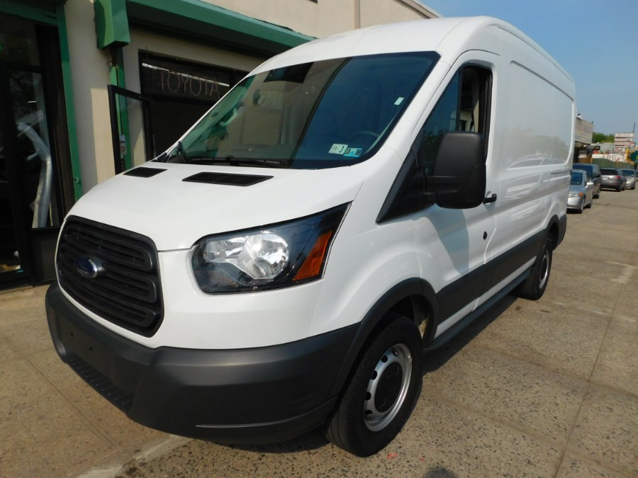 2018 Ford Transit Van T-250 130" Med Rf 9000 GVWR Sliding RH Dr, available for sale in Woodside, New York | Pepmore Auto Sales Inc.. Woodside, New York