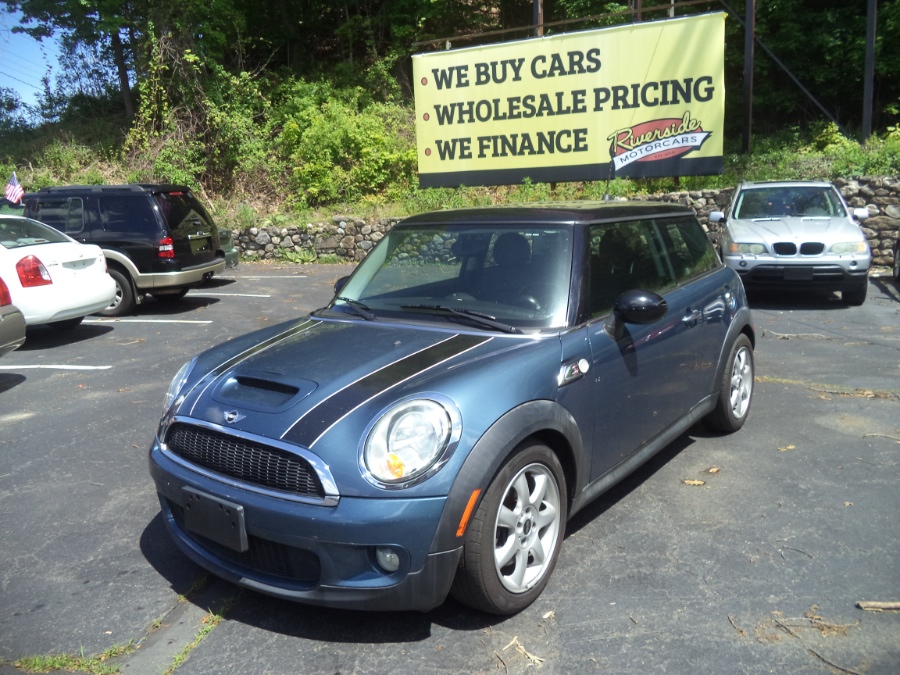 2009 MINI Cooper Hardtop 2dr Cpe S, available for sale in Naugatuck, Connecticut | Riverside Motorcars, LLC. Naugatuck, Connecticut