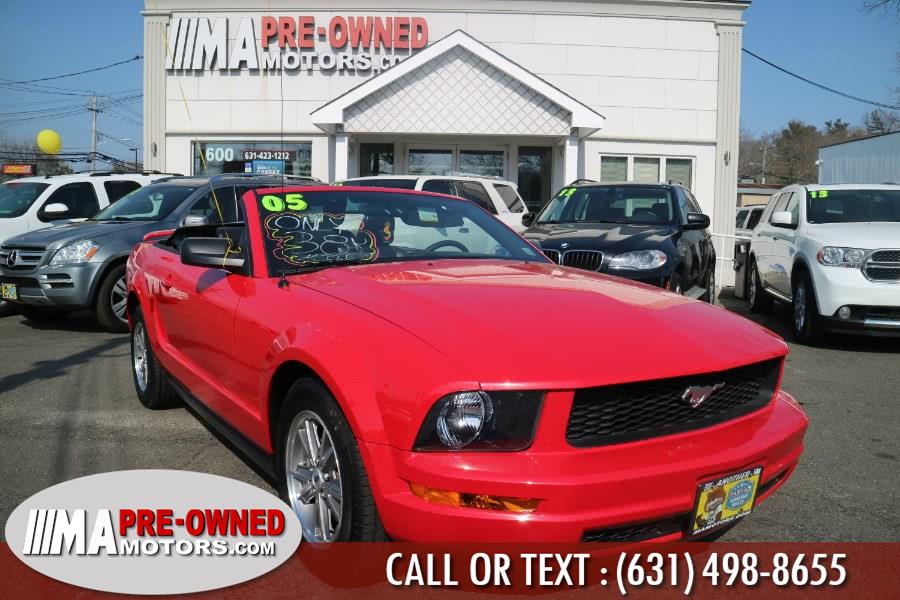 2005 Ford Mustang 2dr Conv Deluxe, available for sale in Huntington Station, New York | M & A Motors. Huntington Station, New York