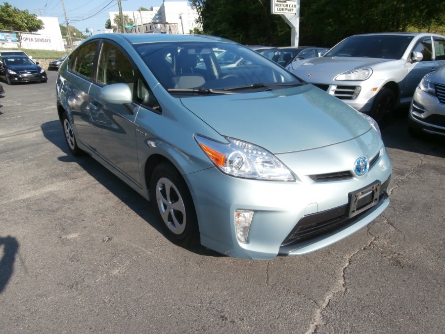 2012 Toyota Prius 5dr HB Two (Natl), available for sale in Waterbury, Connecticut | Jim Juliani Motors. Waterbury, Connecticut