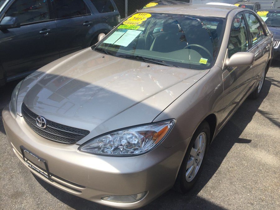 2003 Toyota Camry 4dr Sdn XLE Auto, available for sale in Middle Village, New York | Middle Village Motors . Middle Village, New York