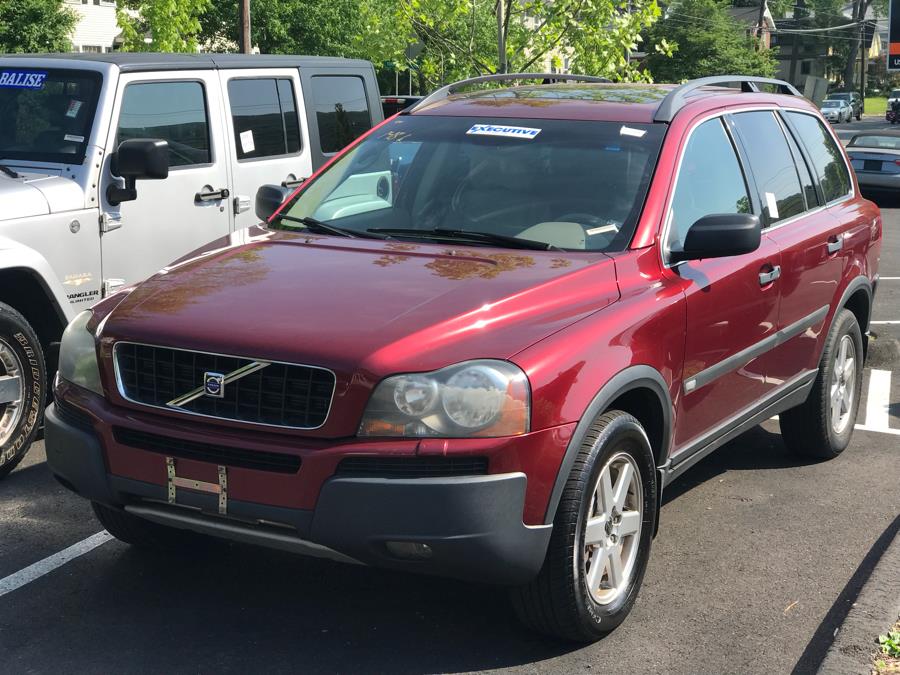 2005 Volvo XC90 4dr 2.5L Turbo AWD, available for sale in Canton, Connecticut | Lava Motors. Canton, Connecticut