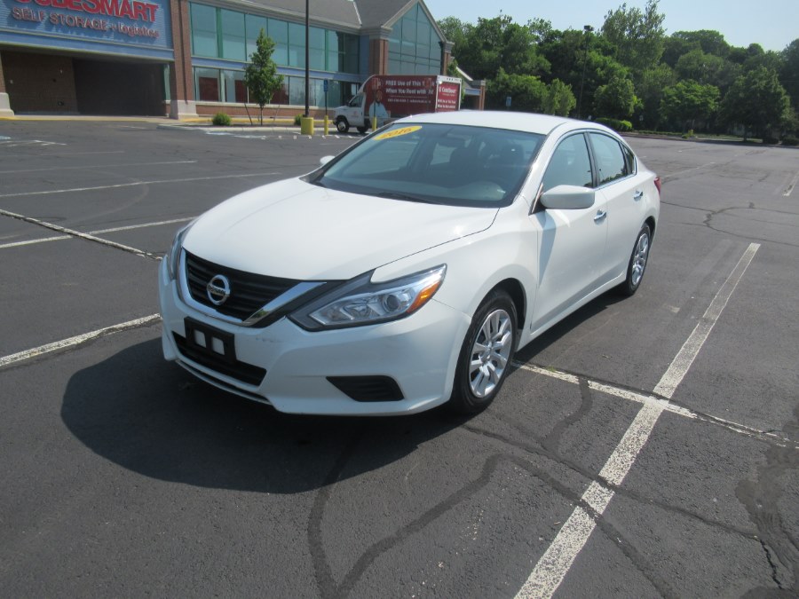 2016 Nissan Altima 4dr Sdn I4 2.5 - Clean Carfax/One Owner, available for sale in New Britain, Connecticut | Universal Motors LLC. New Britain, Connecticut