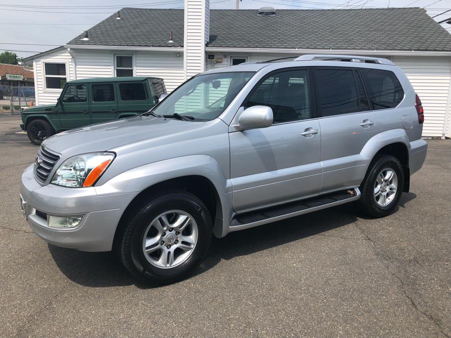 2006 Lexus GX 470 4dr SUV 4WD, available for sale in Milford, Connecticut | Chip's Auto Sales Inc. Milford, Connecticut