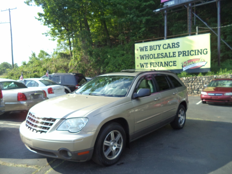 2008 Chrysler Pacifica 4dr Wgn Touring AWD, available for sale in Naugatuck, Connecticut | Riverside Motorcars, LLC. Naugatuck, Connecticut