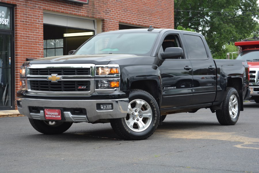 2015 Chevrolet Silverado 1500 4WD Crew Cab 143.5" LT w/1LT, available for sale in ENFIELD, Connecticut | Longmeadow Motor Cars. ENFIELD, Connecticut