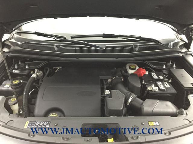 2016 Ford Explorer 4WD 4dr XLT, available for sale in Naugatuck, Connecticut | J&M Automotive Sls&Svc LLC. Naugatuck, Connecticut 2016 Ford Explorer 4WD 4dr XLT, available for sale in Naugatuck, Connecticut | J&M Automotive Sls&Svc LLC. Naugatuck, Connecticut